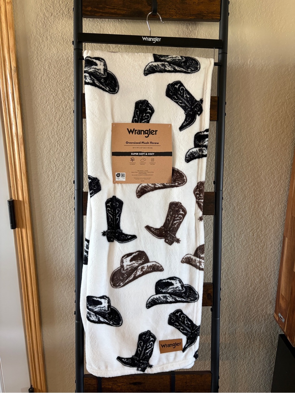 Wrangler Cowboy Boots Western Plush Throw Blanket 50x70 Oversized NWT